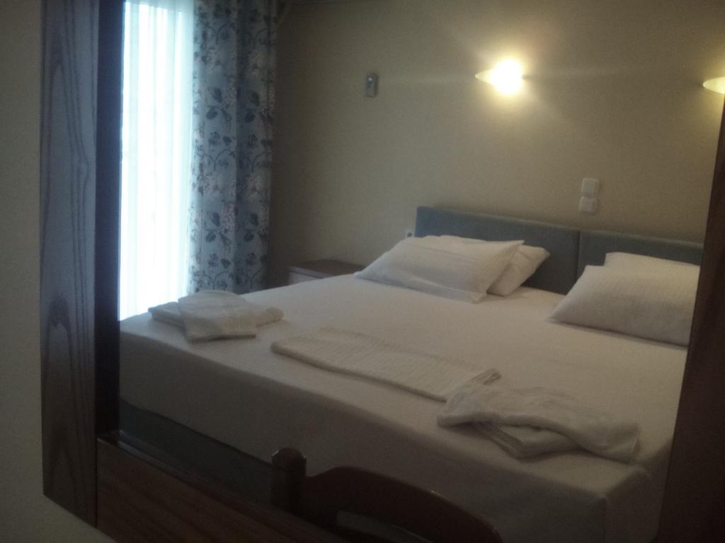 G. Kiapekou Aparthotel Loutra Edipsou  Luaran gambar