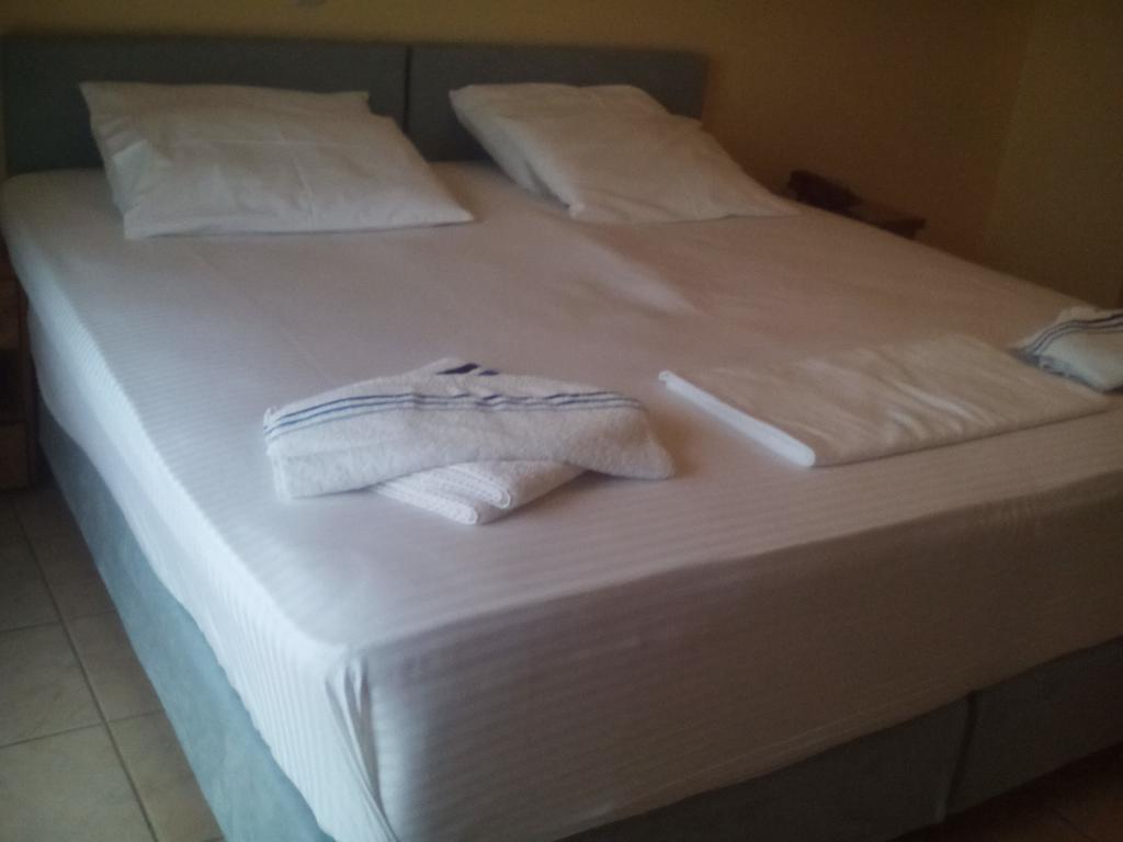 G. Kiapekou Aparthotel Loutra Edipsou  Luaran gambar