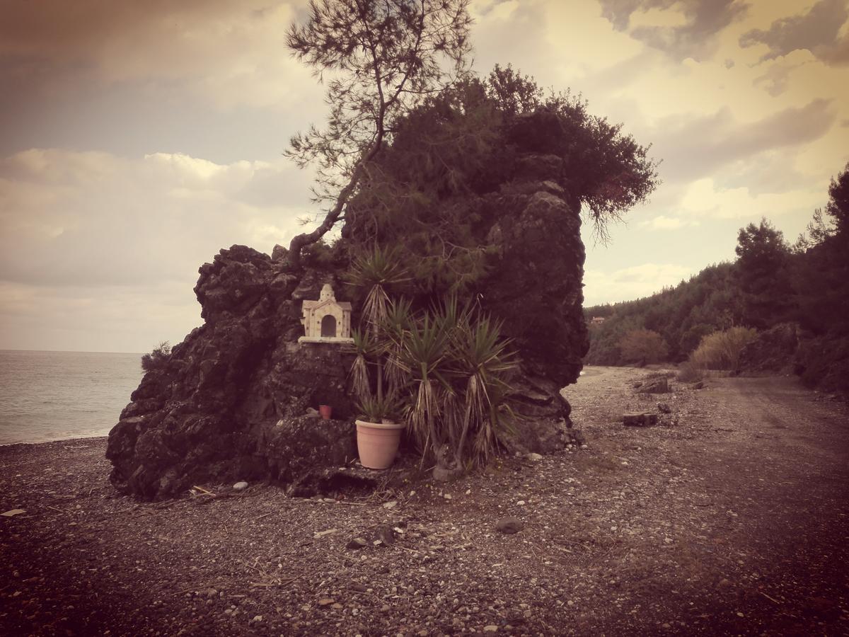 G. Kiapekou Aparthotel Loutra Edipsou  Luaran gambar