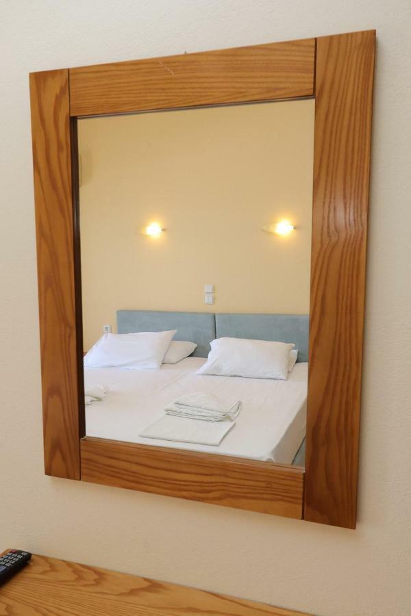 G. Kiapekou Aparthotel Loutra Edipsou  Luaran gambar